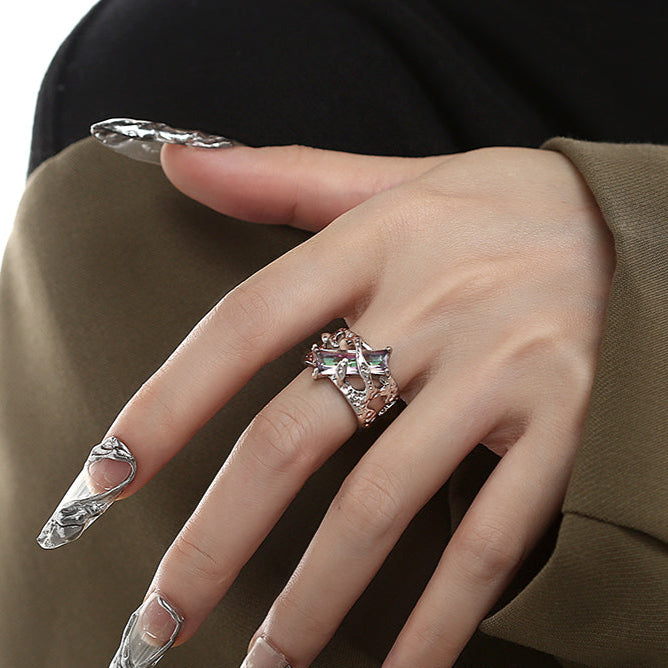 Geometric Metal Ring – Retro Wide Hollow Design