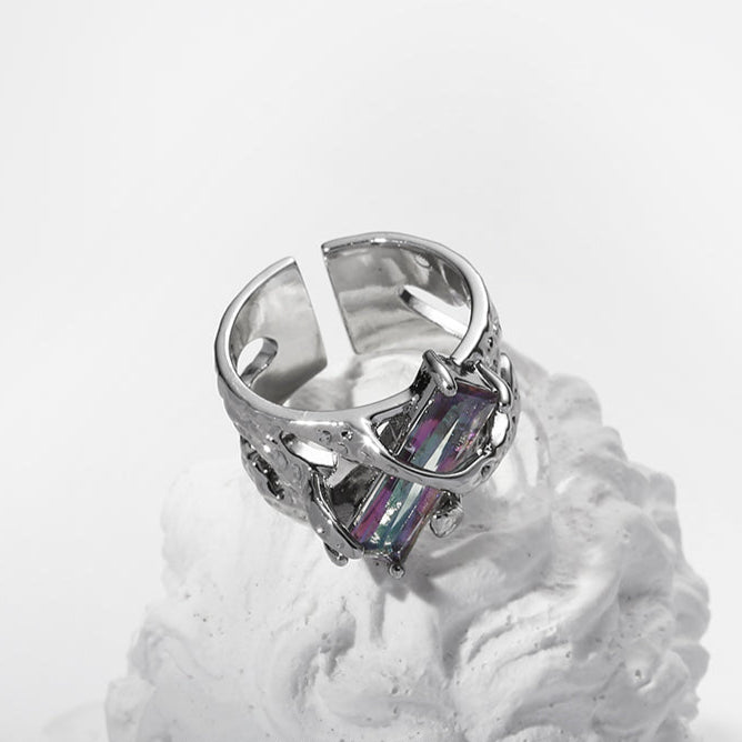 Geometric Metal Ring – Retro Wide Hollow Design
